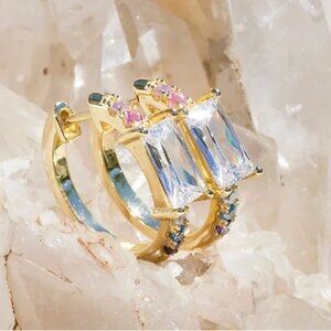 NWOT! Native Gem East West Huggies - Rainbow